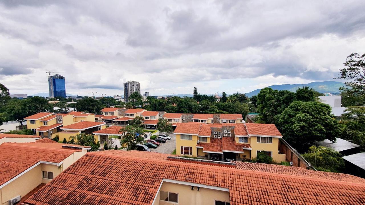 San Benito Flats Wifi 50Mg - 4 Huespedes - Parqueos Appartement San Salvador Buitenkant foto